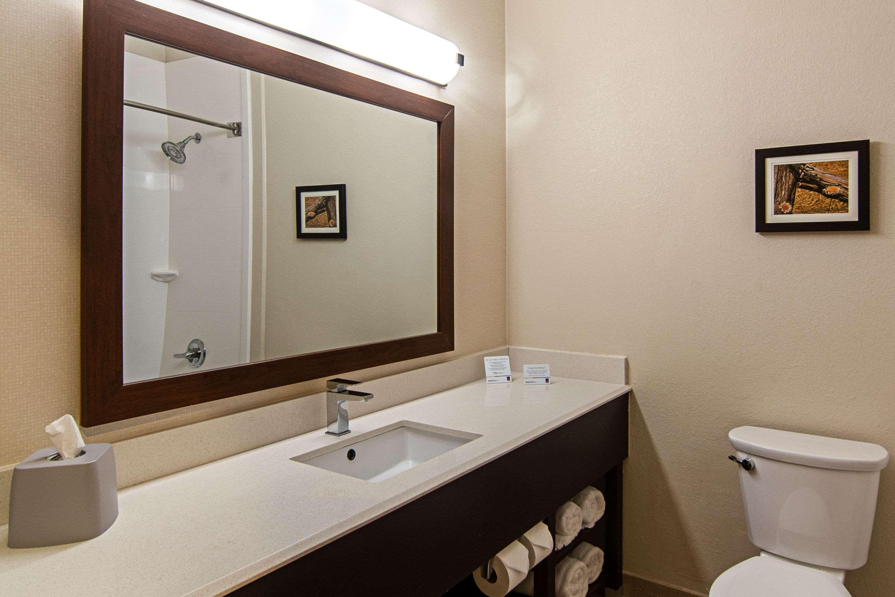 Comfort Suites Nw Dallas Near Love Field Екстер'єр фото