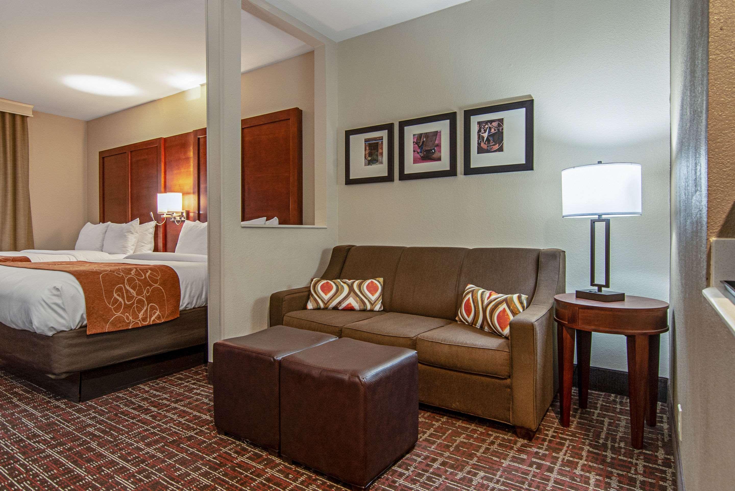 Comfort Suites Nw Dallas Near Love Field Екстер'єр фото