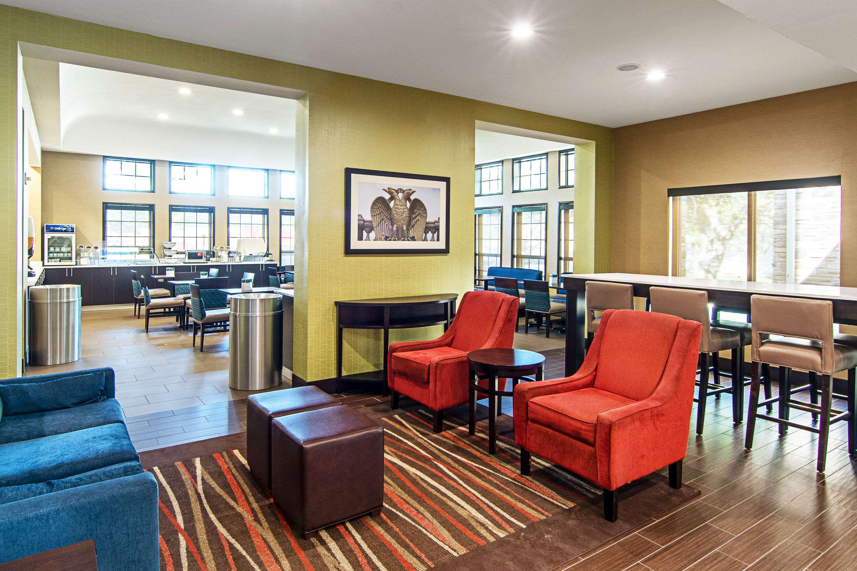 Comfort Suites Nw Dallas Near Love Field Екстер'єр фото