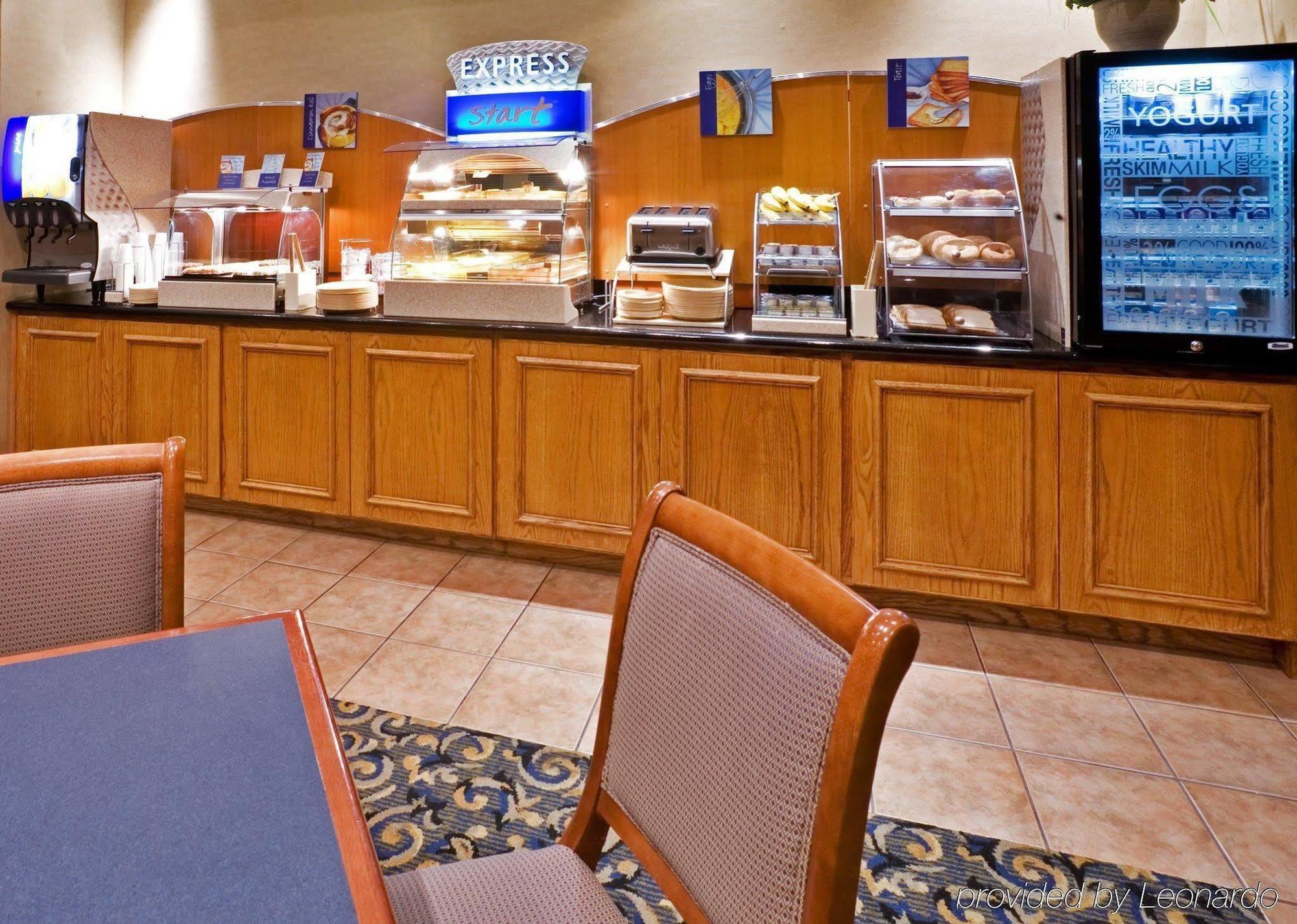 Comfort Suites Nw Dallas Near Love Field Екстер'єр фото