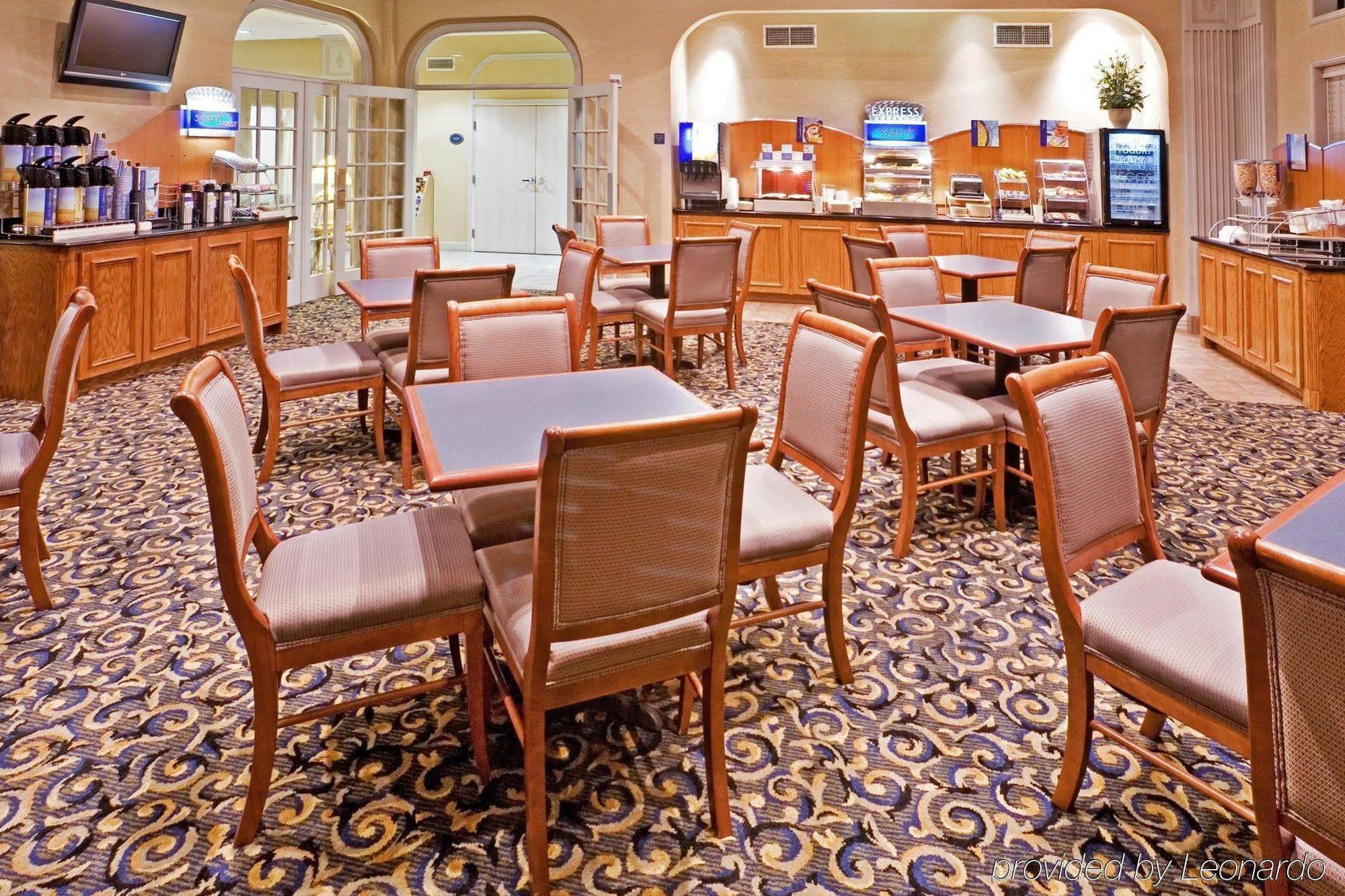 Comfort Suites Nw Dallas Near Love Field Екстер'єр фото