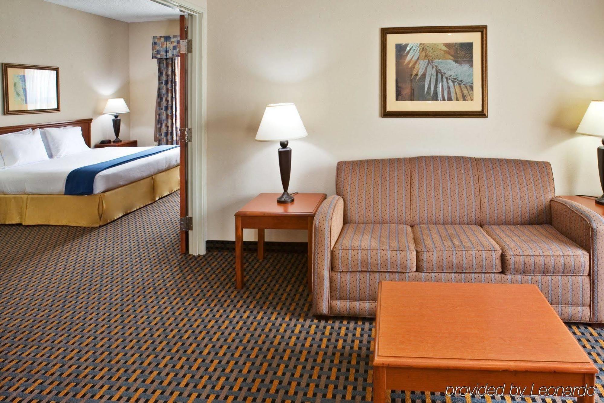 Comfort Suites Nw Dallas Near Love Field Екстер'єр фото