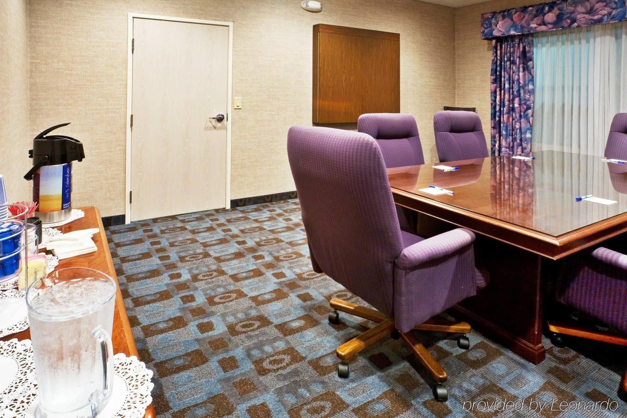 Comfort Suites Nw Dallas Near Love Field Екстер'єр фото